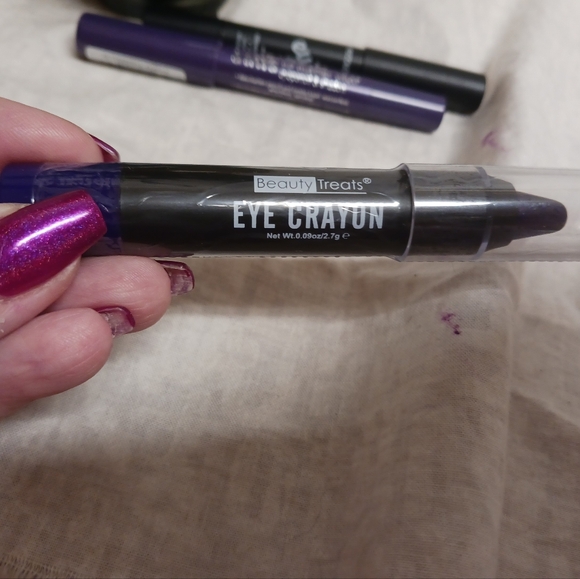 Makeup bundle - Picture 7 of 15